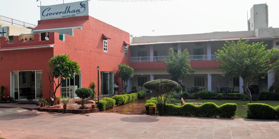 Hotel Goverdhan, Agra