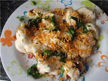 Yogurt Bread Recipe (Dahi Bread Chaat) – Bachelor’s Breakfast - Food ...