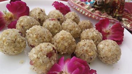 Coconut Makhana Laddoos in New York,NY