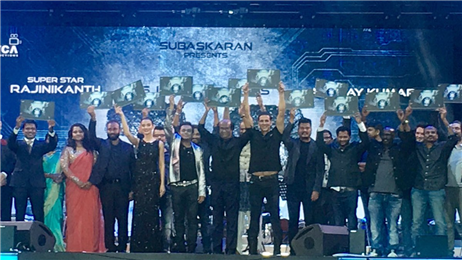Gulf Beat - Rajinikanth, Akshay, Amy mesmerize Dubai at ‘2.0’ audio launch