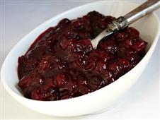 Thanksgiving Maple Cranberry Sauce Recipe: Bon Appetite! in Atlanta,IL