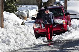 Snow Storm lashes North East US in Bellevue,WA