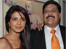 Actress Priyanka Chopra's father dead in New York,NY