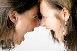 5 Common problems with your girl roomie in New York,NY