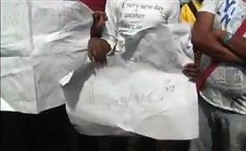 “Kiss Day” Posters Torn Up BY VHP In Kerala : Moral Policing!