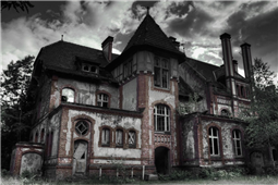 Bizarre Attraction: Real-Life Haunted Places & Homes In America in New York,NY