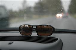 A  Safe Drive In Rain Wearing Sunglasses – Save Lives in New York,NY