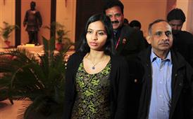 Arrest Warrant Issued Against Khobragade in US Visa Fraud Case in New York,NY