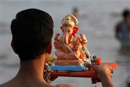 Ganpati Immersion Leaves A Dozen Dead In Agra
