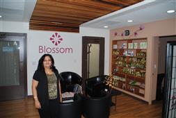 Blossom Beauty Salon ! in Seattle,WA