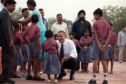 Obama quotes SRK from Dilwale Dulhaniya Le Jayenge! in New York,NY