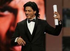 SRK’s US Immigration Clearance is granted in New York,NY