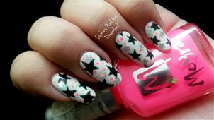 Glow in the dark nails