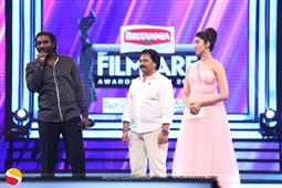 Moideen, Baahubali and Kaaka Muttai bag top honors at Filmfare in New York,NY