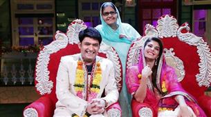 Jacqueline Fernandez turns 31, ties the knot with Kapil Sharma! in New York,NY
