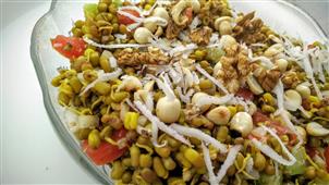 Crunchy Healthy Salad in New York,NY