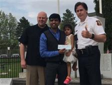 US cops reward Indian hero for saving colleague’s life in New York,NY
