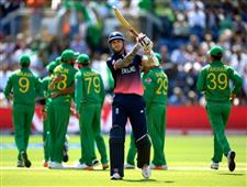 Champions Trophy 2017: Pakistan forces England out with a magnificent