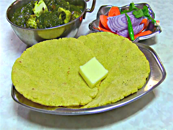 lip-smacking Makki ki roti