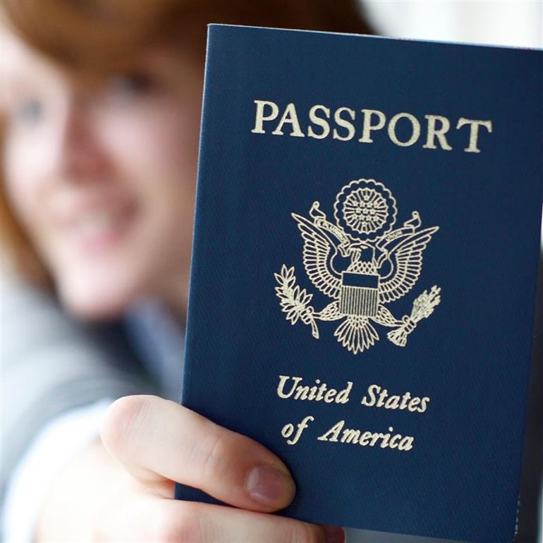 How to Apply for a New U.S. Passport 
