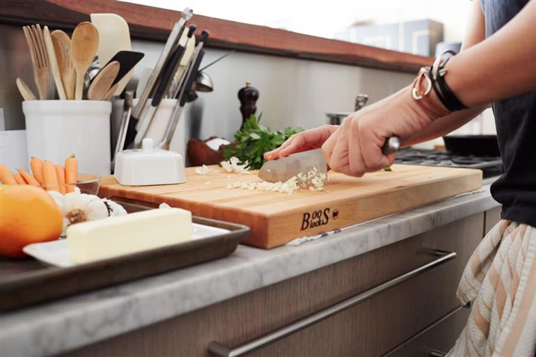 Common Kitchen Injuries One Should Be Cautious About