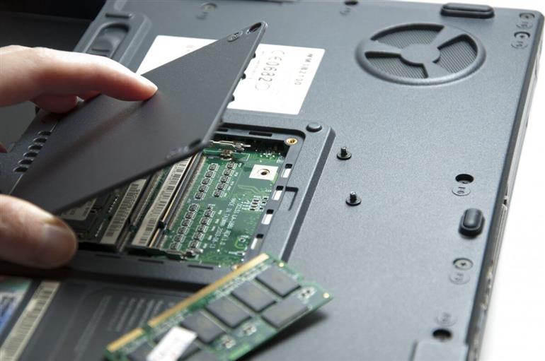 How to Choose the Right Laptop Repair Service?