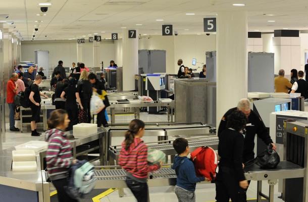 Special items allowed on air travel (gifts, liquids) in Louisiana, LA