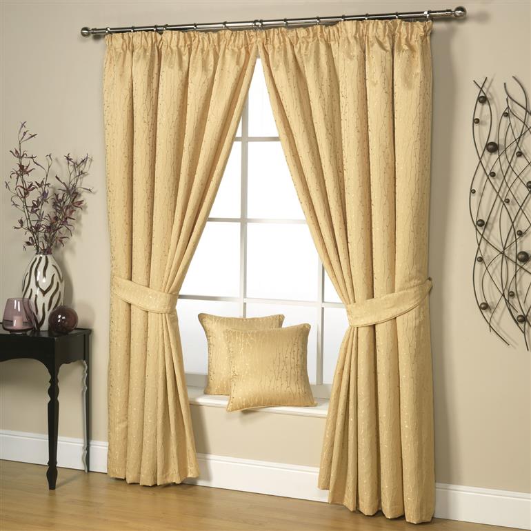 Guide To Buy The Best Set Of Curtains For Your Home