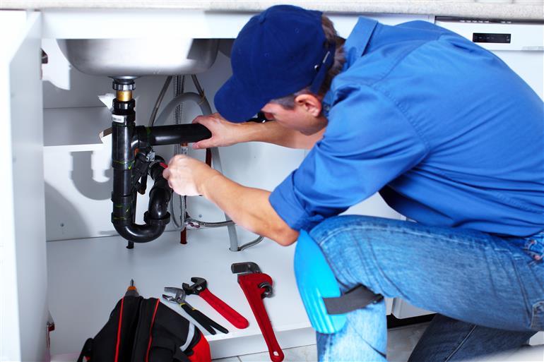 Fix All Your Plumbing Issues With The Help Of Right Plumbers