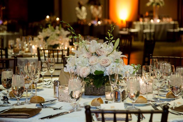 Wedding Table Decoration - Beautiful Centerpiece Ideas for Your Dream Wedding