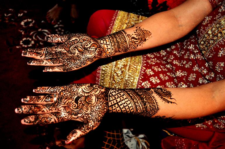 Weddings and Henna – An Old Connection