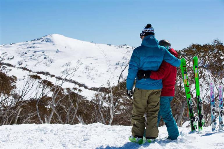 A romantic Indian getaway – Kashmir in New York, NY