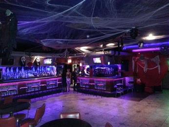 Select Ultra Lounge in Chicago, IL