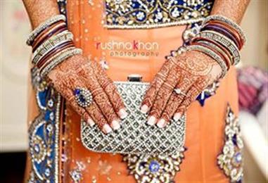 Muniras Mehndi in Sanford, FL