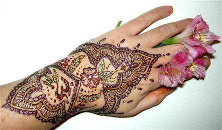 Glitter Rubys Henna And Face Paint in Boring, OR