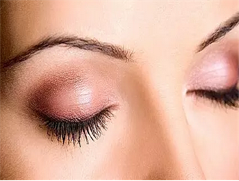 Beauty Services For Ladies At Palm Court Apartments