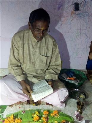 Highly Qualified Hindu Maithil Brahmin Pandit Priest For Puja In New Jersey in Princeton Junction, NJ