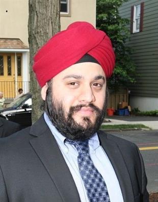 Navpreet Kohli Realtor in Bethesda, MD