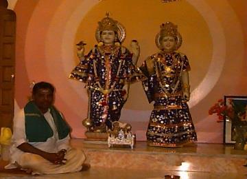 Pundit Shri Kaushik Kumar Indravadan Joshi in Detroit, MI