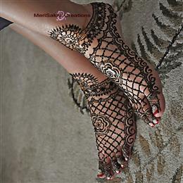 Mehndi Designer Neeta Sharma