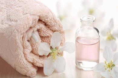 Aarti Eyebrow Threading Services