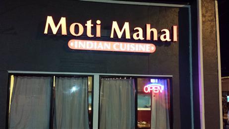 Moti Mahal Indian Restaurant in Seattle, WA