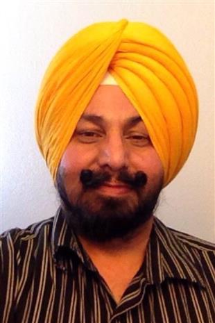 Yellow Town Taxi in Fremont, CA