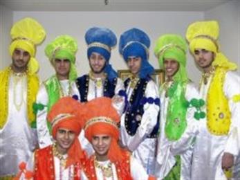 Nachde Yaar Punjab De Bhangra Group in Mississauga, ON