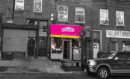 3 Aunties Thai Market in Woodside, NY