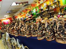 India Sajawat And Puja Hut