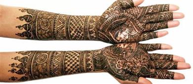 Tarannum Awan Henna Or Mehndi Artist
