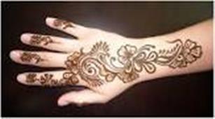 Henna Artist