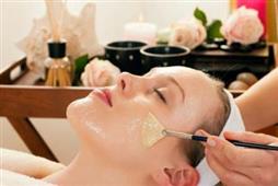 Beauty Parlour At Home